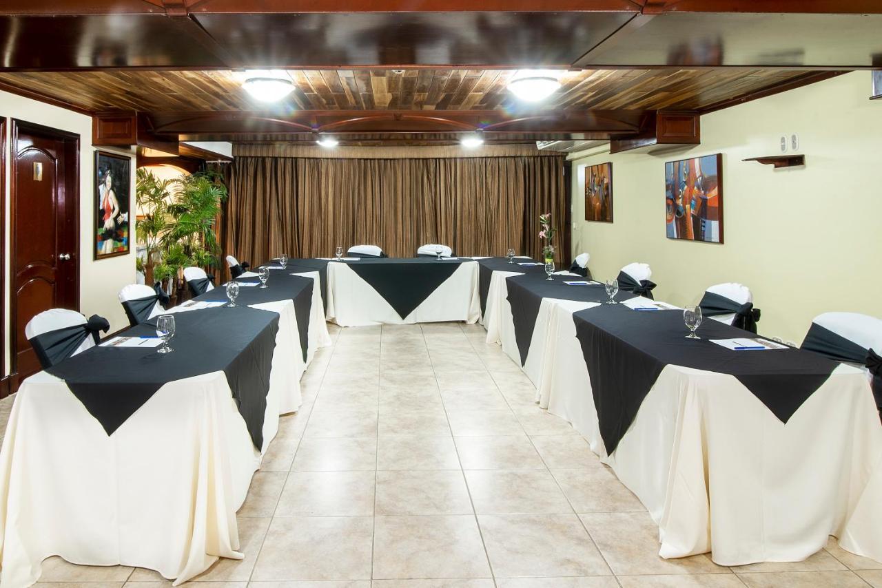 Hotel Casa Roland Golfito Resort Екстер'єр фото