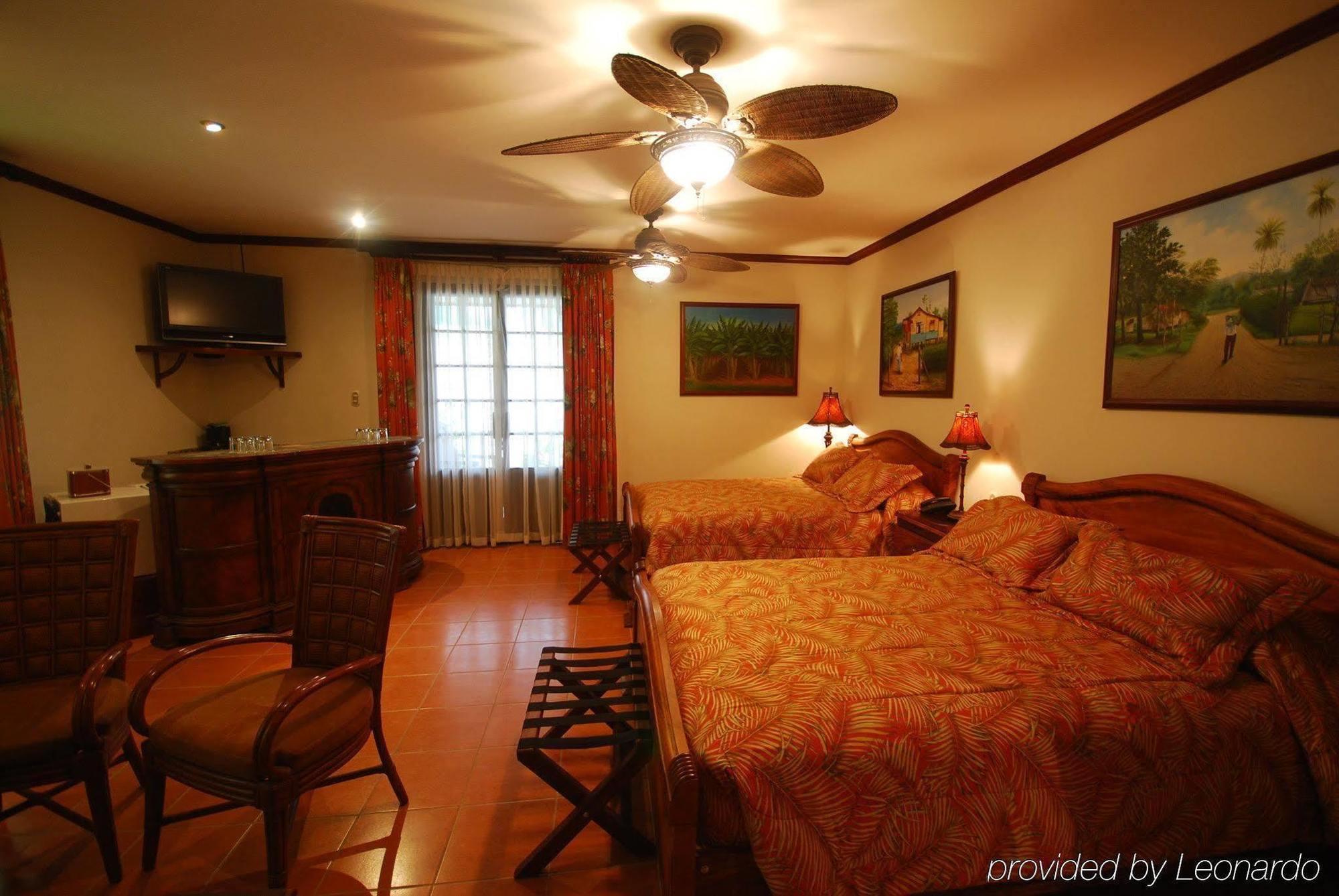 Hotel Casa Roland Golfito Resort Екстер'єр фото